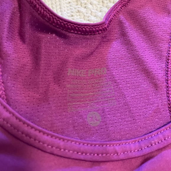 NIKE Racer Back Tank - Picture 2 of 2